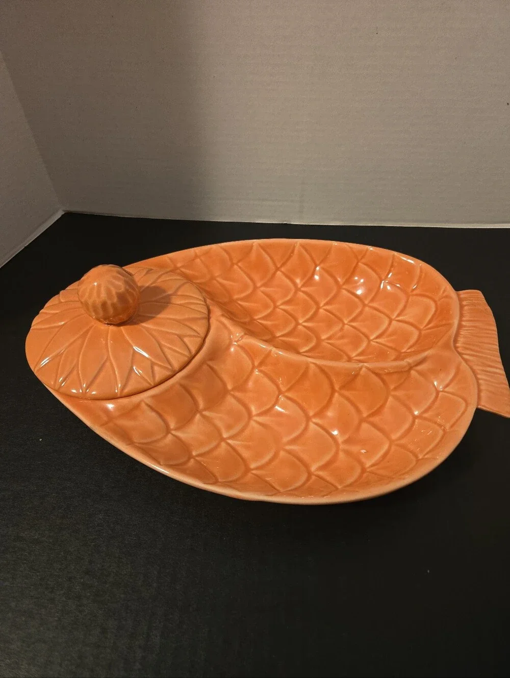 Vintage Hoeniq Of California USA Art Pottery Pink/Coral Fish, Bowl Platter